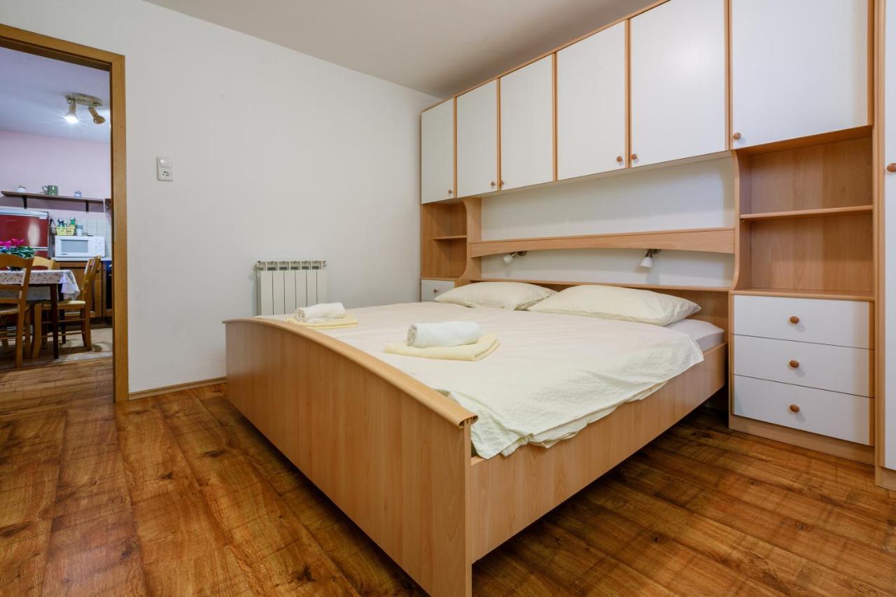 Apartment Eni Селце Екстериор снимка